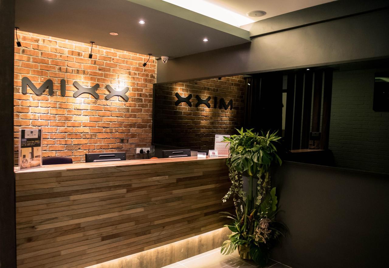 Mixx Express Hotel Sunway Petaling Jaya Exterior foto